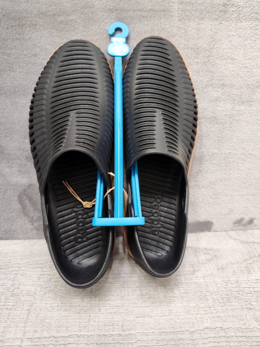 People Footwear Rio Really Black/Gum Women 7/M5 (EU37) NIB